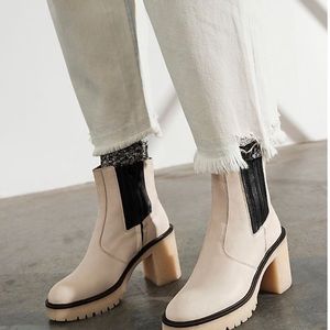 Brand new free people Chelsea boots